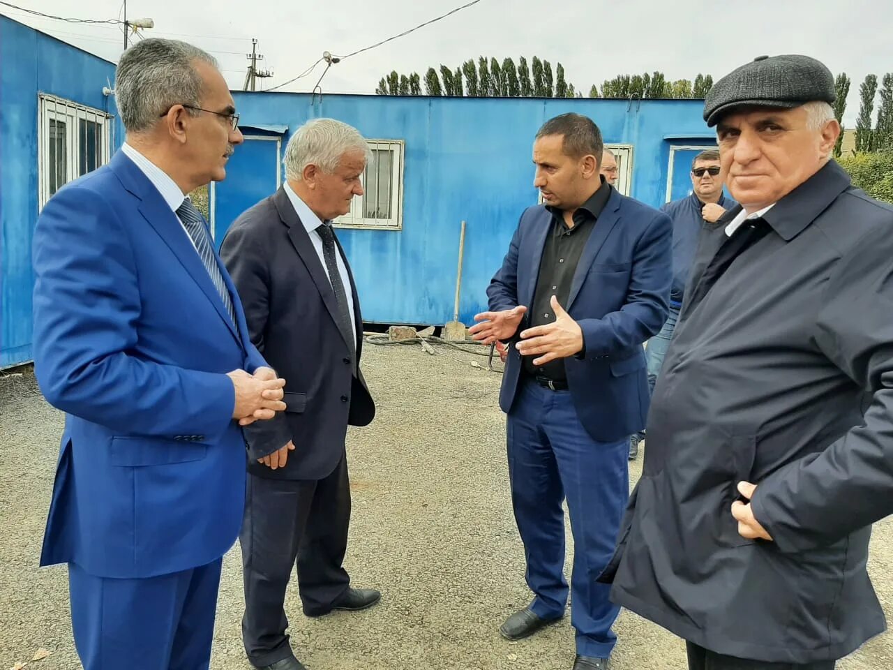 Фонд "Пери" и Дагавтодор наградили 50 школьников-отличников учебы Хунзахского ра