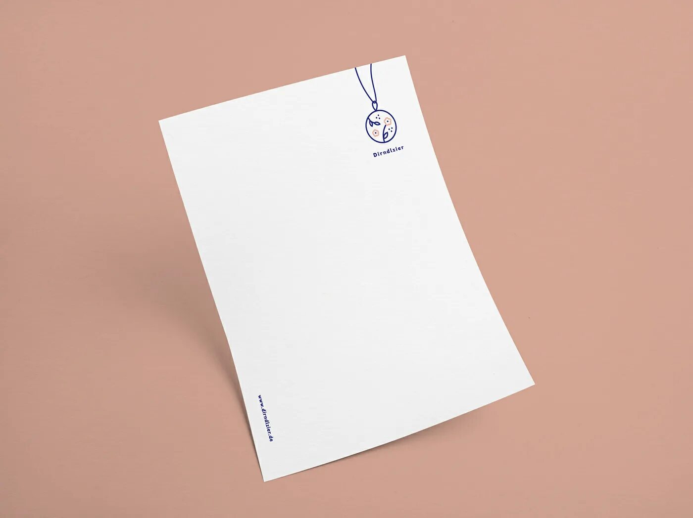 Мокап бланка. Мокапы фирменного бланка. Дизайнерские фирменные бланки. Макет фирменного бланка. Мокапы фирменных бланков.