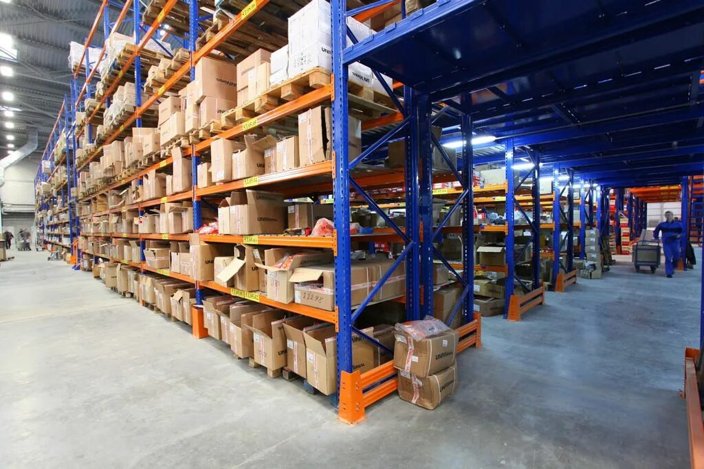 Кладовщик. Зона упаковки на складе. Завод карандашом. Группа фирма. Тд отзывы сотрудников.