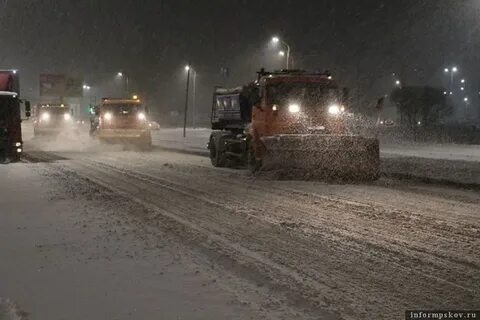 Снегопад накрыл
