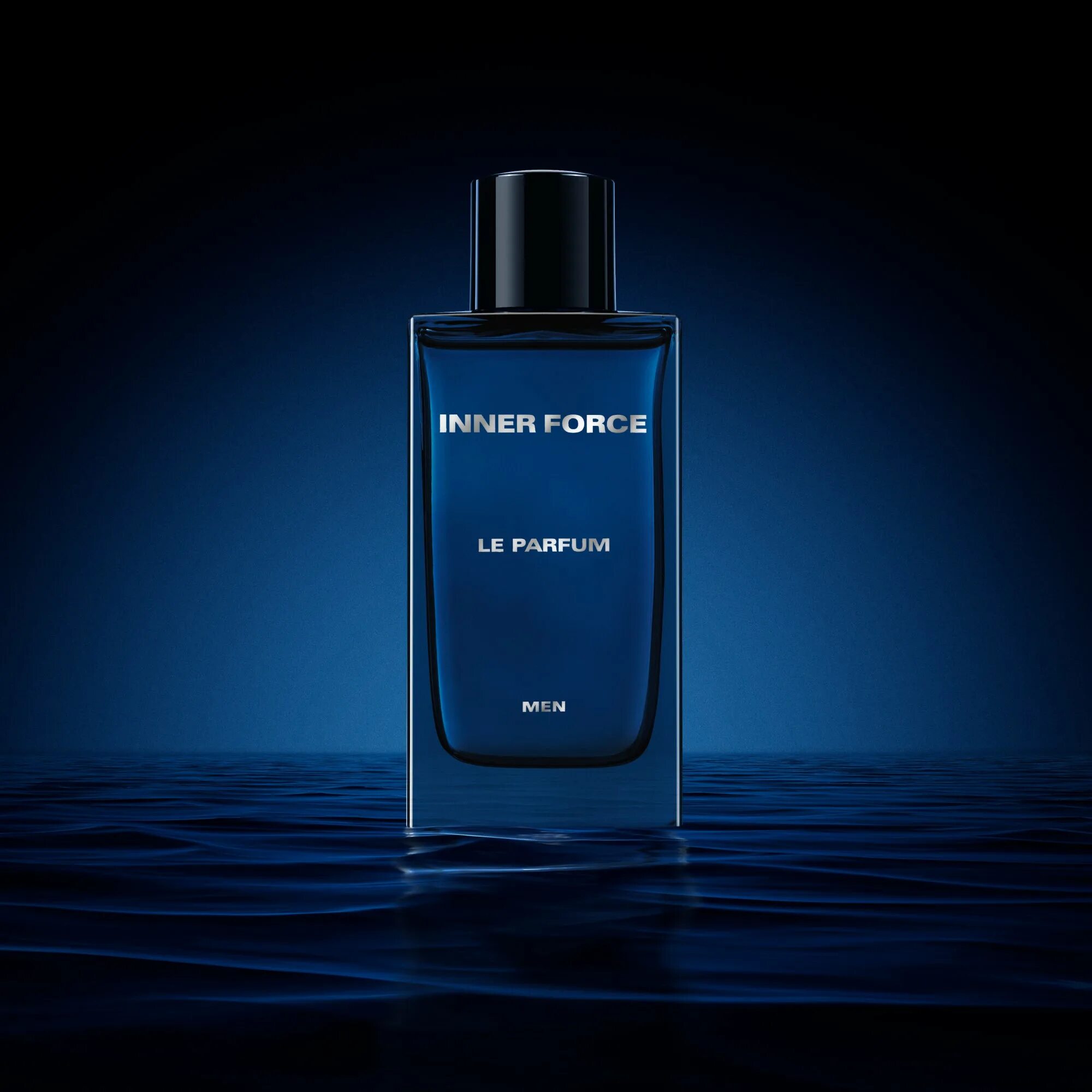 Private blue. Almighty Force Parfum.