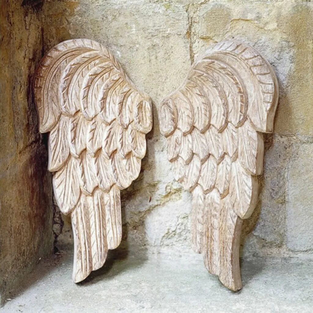 Стилизованная деревянная скульптура. Крылья из дерева. Крылья ангела. Турул птица. Дерево деревья крыло крылья.