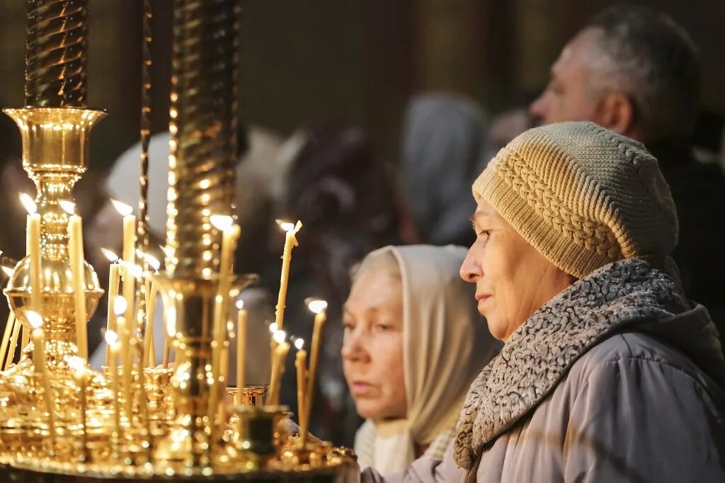 Православная служба утренняя. Церковная служба. Православное богослужение. Служба в храме. Служба в церкви.