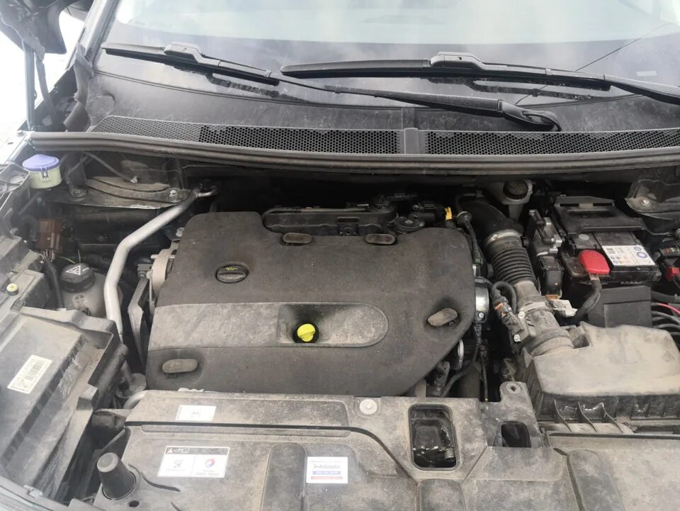 Пежо 5008 дизель. Двигатель в сборе мондео 4 aoba. Пежо 5008 дизель. Пежо 5008 под капотом. Двигатель 5008.