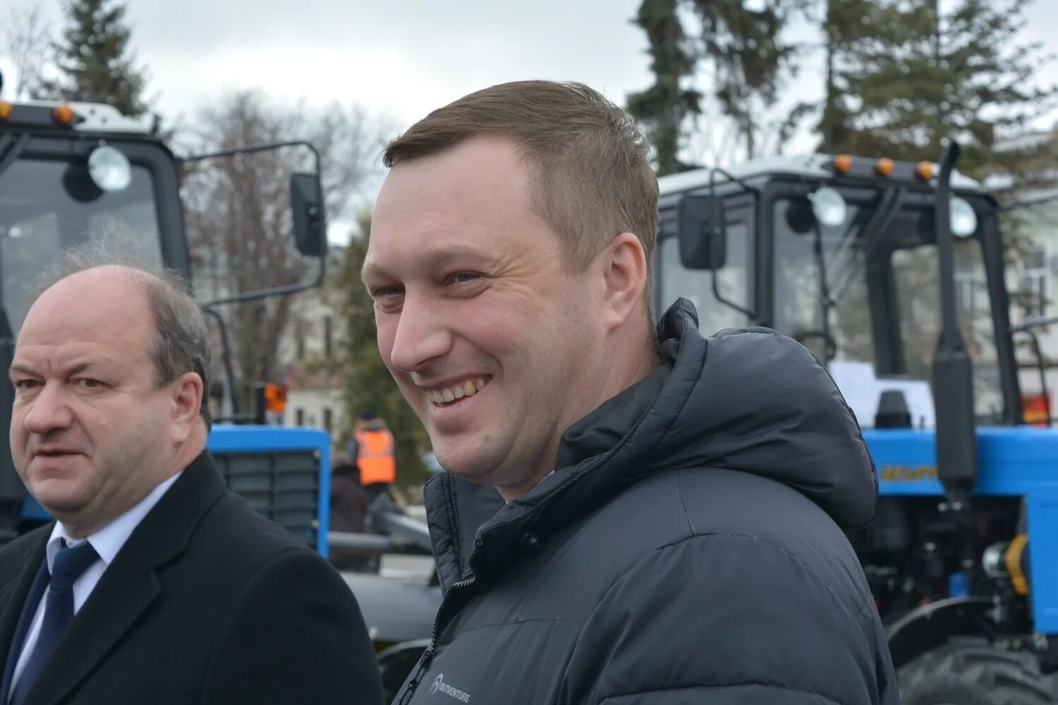 Роман бусаргин саратов биография семья фото Роман Бусаргин не смог назвать самые проблемные районы в плане уборки от снега