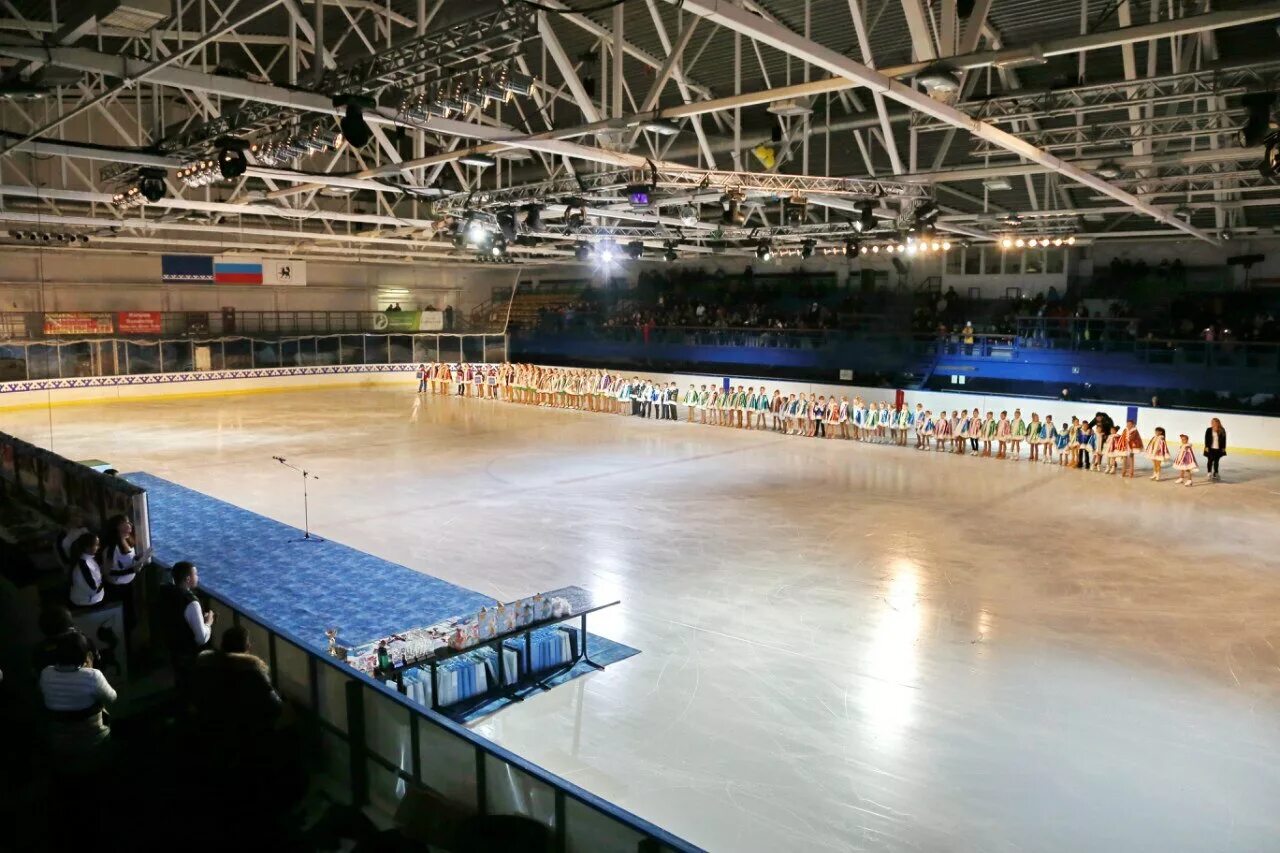 Фок триумф володарск. Фок звезда павлово ледовая арена. Ледовый дворец сеченово нижегородская область. Фок звездный арзамас ледовая арена. Фок арзамас звездный хоккей.