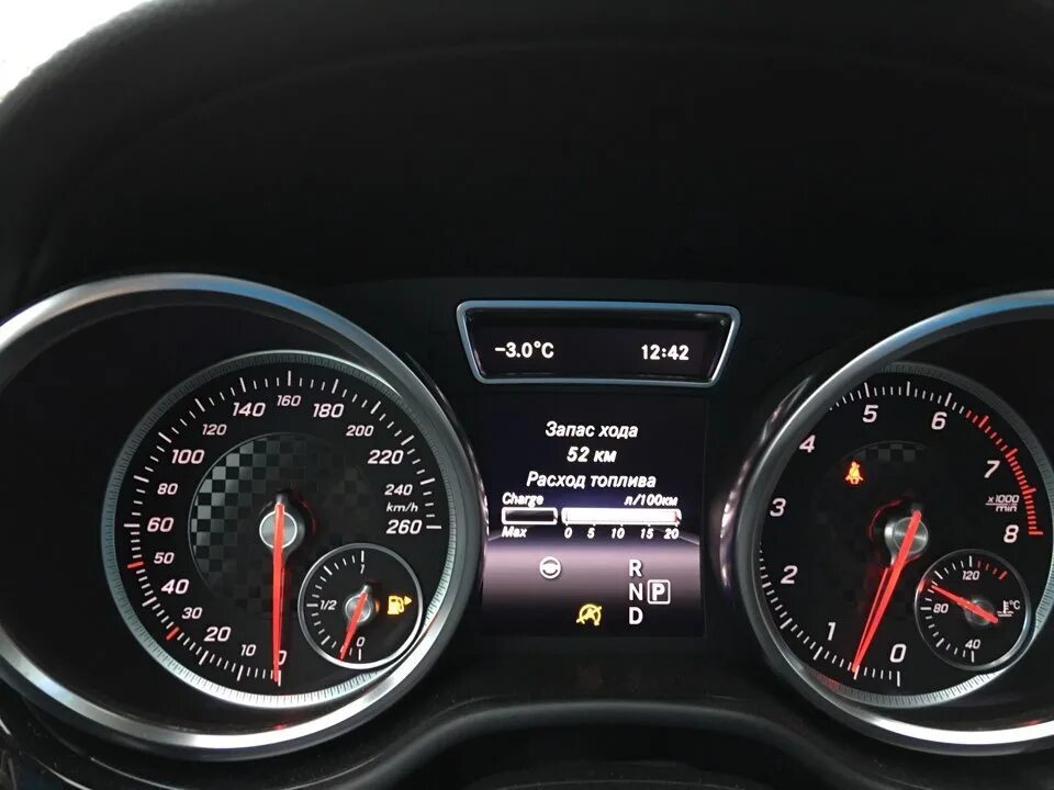 Камри 240 км ч. 180 м в км. Приборка volvo s40. Рабочая температура камри 40. Пересвет volvo s60.