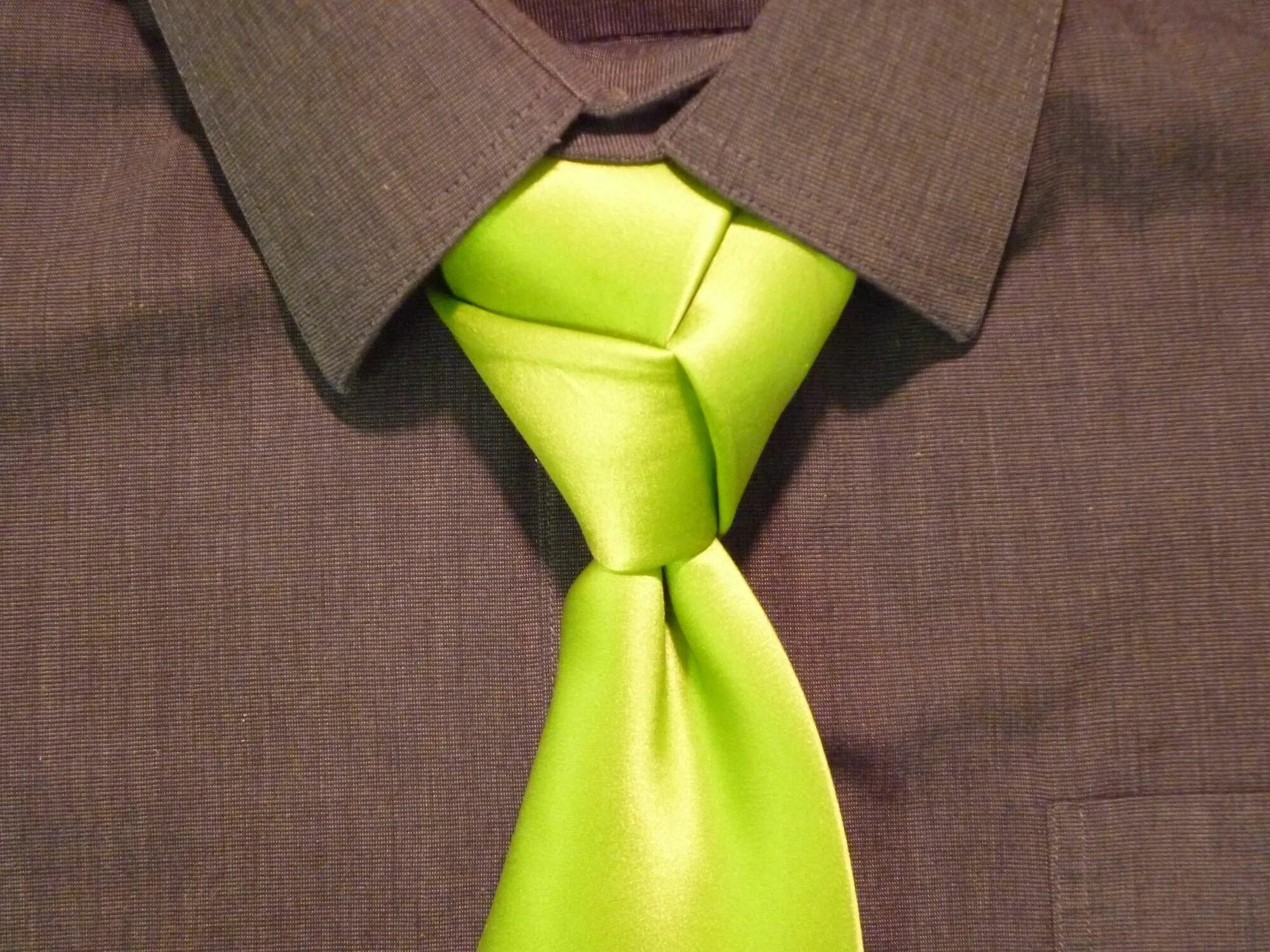 Як зав. Галстук узел «виллароза». Узлы галстука полувиндзор. Четвертной узел галстука. Меровинген узел галстука.