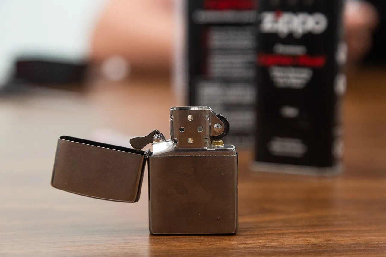 Как отличить zippo. Зажигалка зиппо штиль. Zippo 201. Zippo LPLBK. Zippo 29059.