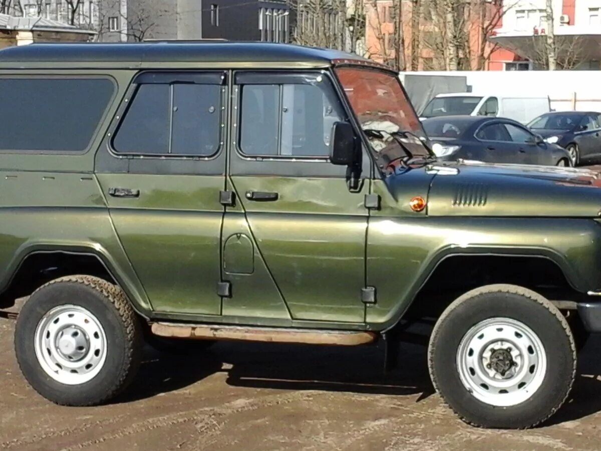 УАЗ 469 темно зеленый. УАЗ 469 зелёный металлик. УАЗ 469 металлик. УАЗ 3151 зелёный металлик. Зеленые хантеры