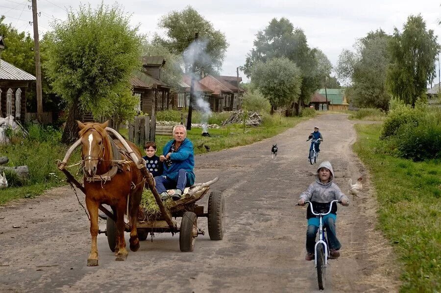 Каникулы в деревне 2. Жизнь в деревне. Сельская местность. Деревенская жизнь. Жители сельской местности.