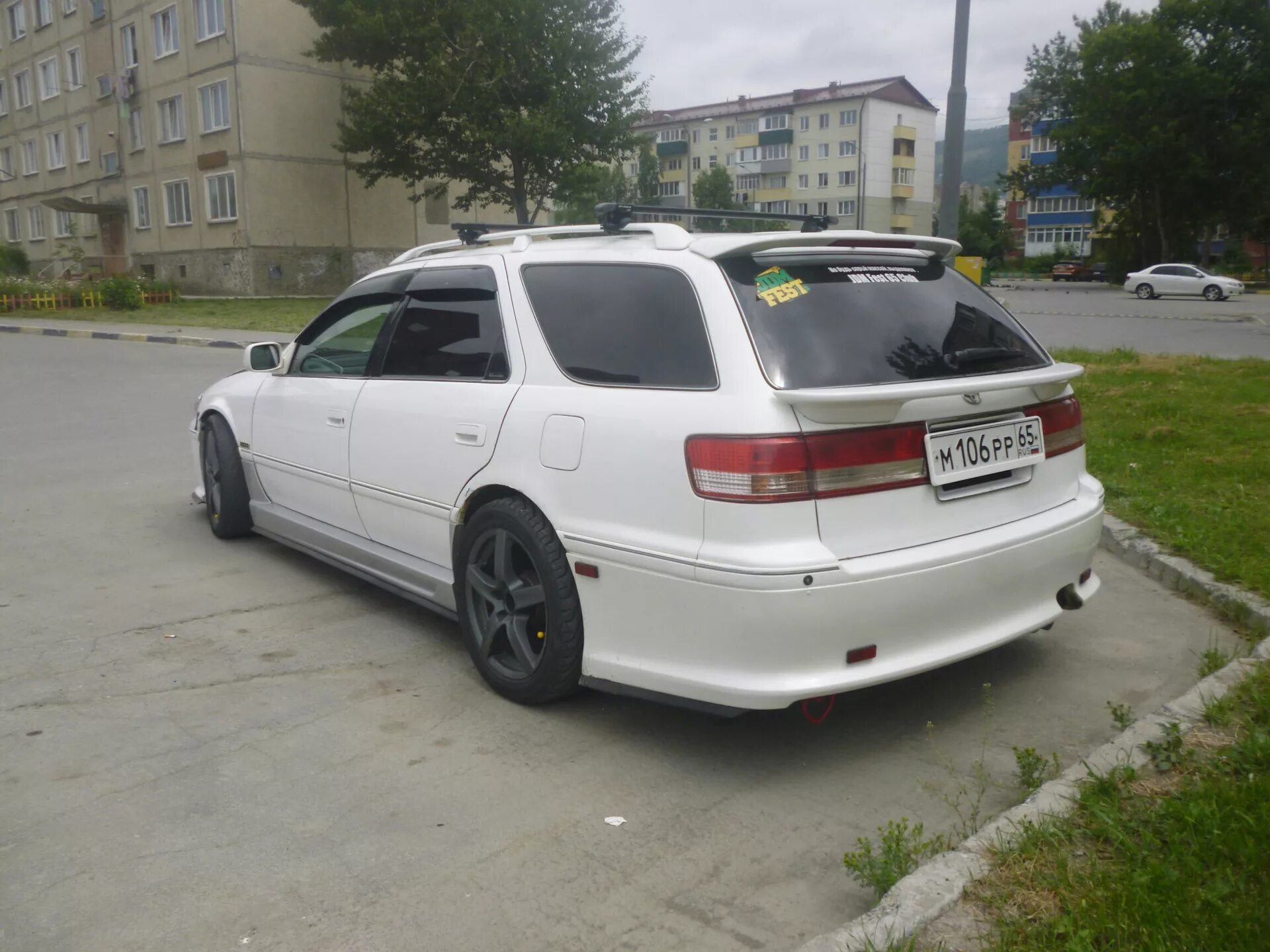 Mark 2 qualis. Toyota Mark 2 Qualis. Toyota Mark II Qualis 2.2.