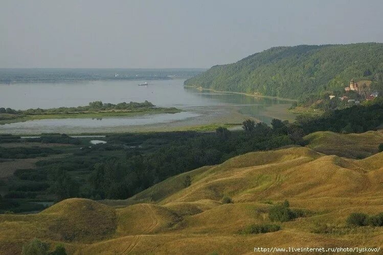 Оленья гора Лысково Нижегородской области. Лысково холмы Нижний Новгород. Рельеф Нижнего Новгорода. Нижний Новгород рельеф местности.