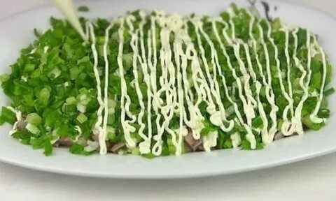 Шуба с зеленым луком
