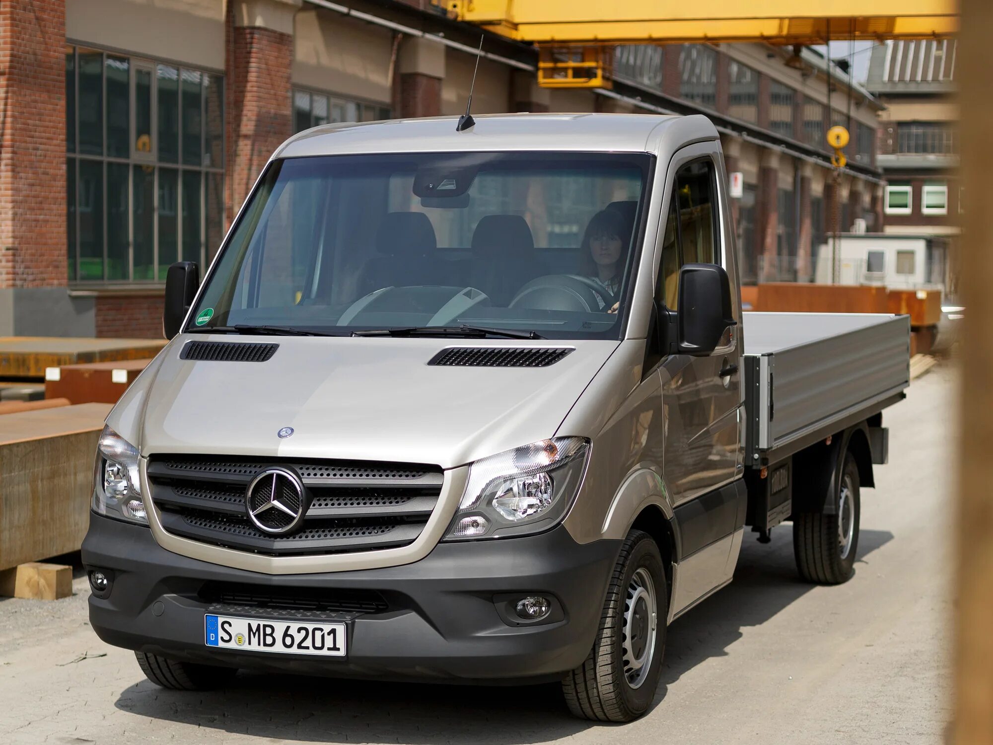 Спринтер рестайлинг. Mercedes-Benz Sprinter w906. Mercedes Sprinter w906. Мерседес Спринтер 906. Мерседес Бенц 511 Спринтер.