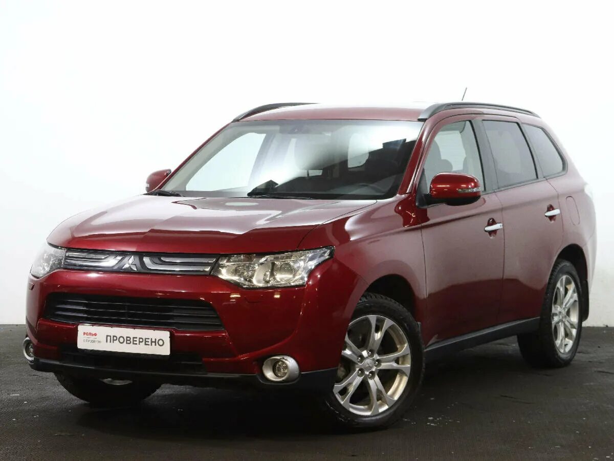 Mitsubishi Outlander 2013 красный. Митсубиси Аутлендер 2013. Митсубиси Аутлендер 3 красный. Mitsubishi Outlander 2013 4wd.