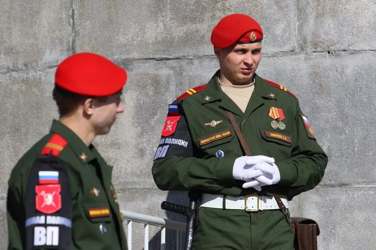 Забрала военная полиция. Военная полиция Вооруженных сил Российской Федерации. Военная полиция МО РФ. Военная полиция УКО МО РФ. Офицер военной полиции вс РФ.