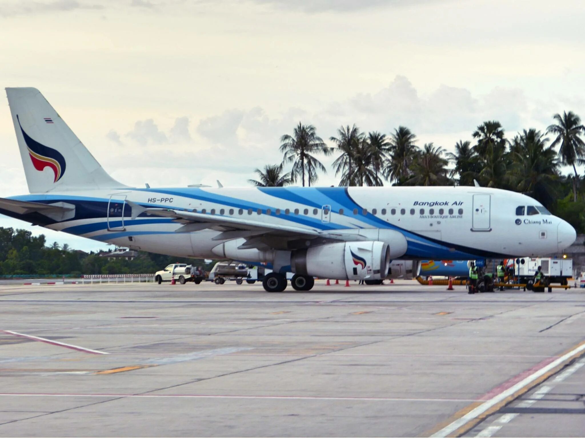 Бангкок авиарейс. Bangkok Airways самолеты. Бангкок Эйрвейз. Авиапарк Бангкок Эйр. Авиапарк авиакомпании "Bangkok Air".