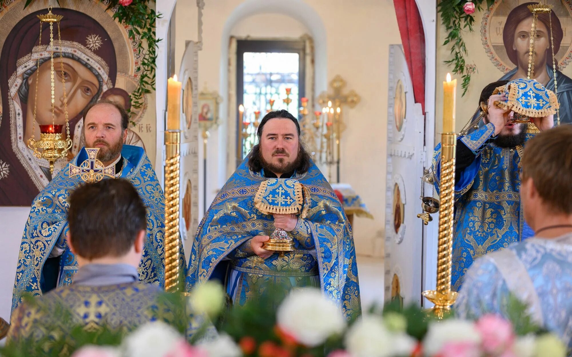 Храм Казанской иконы Божьей матери в селе Полевшина.