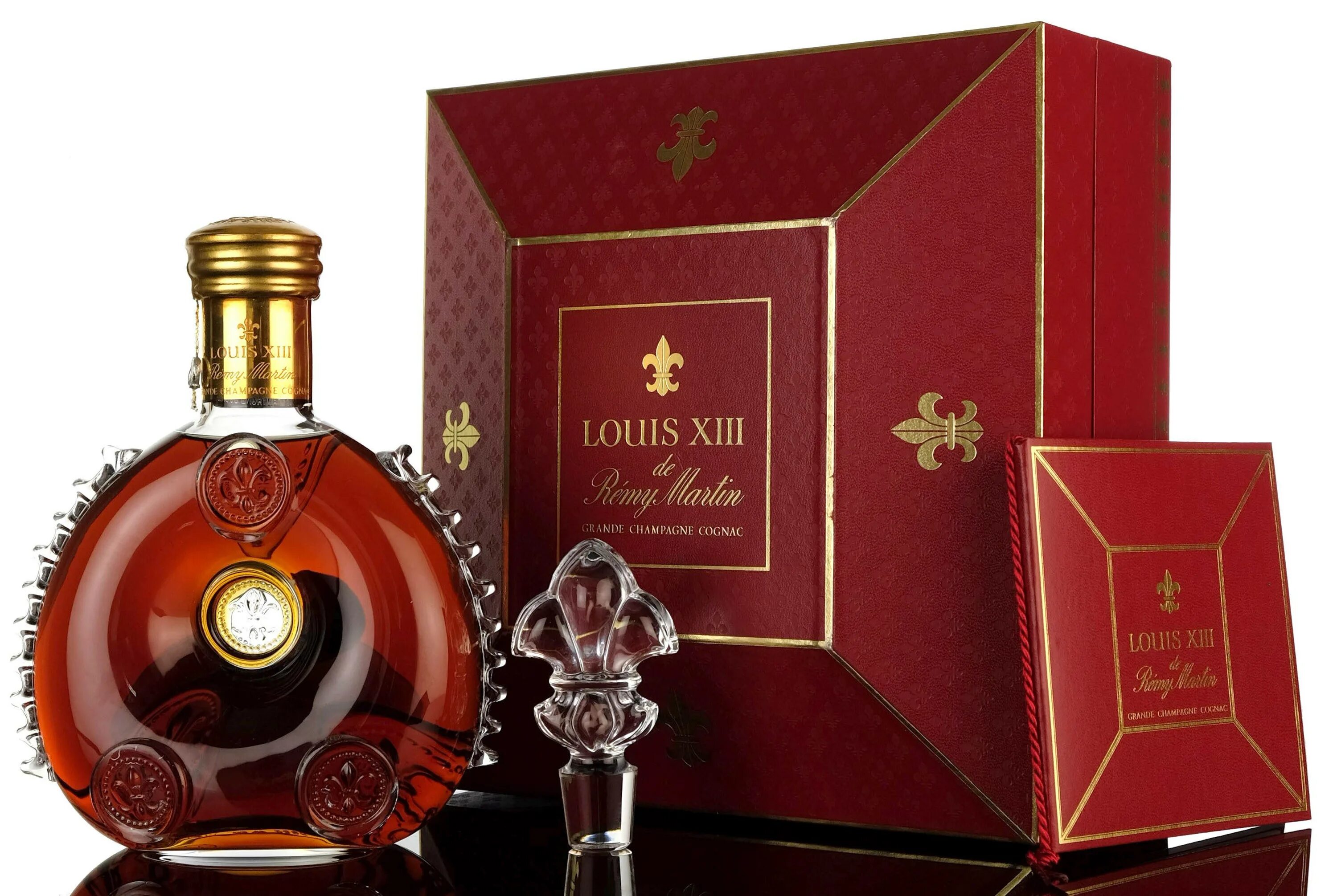 Коньяк Remy Martin Louis XIII. Коньяк Людовик 13.