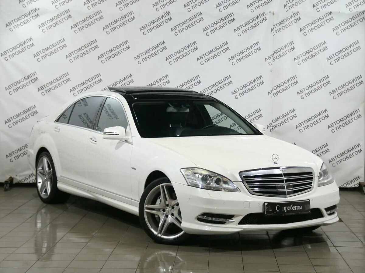 Купить мерседес бу спб. Mercedes белый 500 w 221. Мерседес s500 2012. W221 s500 белый. Мерседес s500 белый.