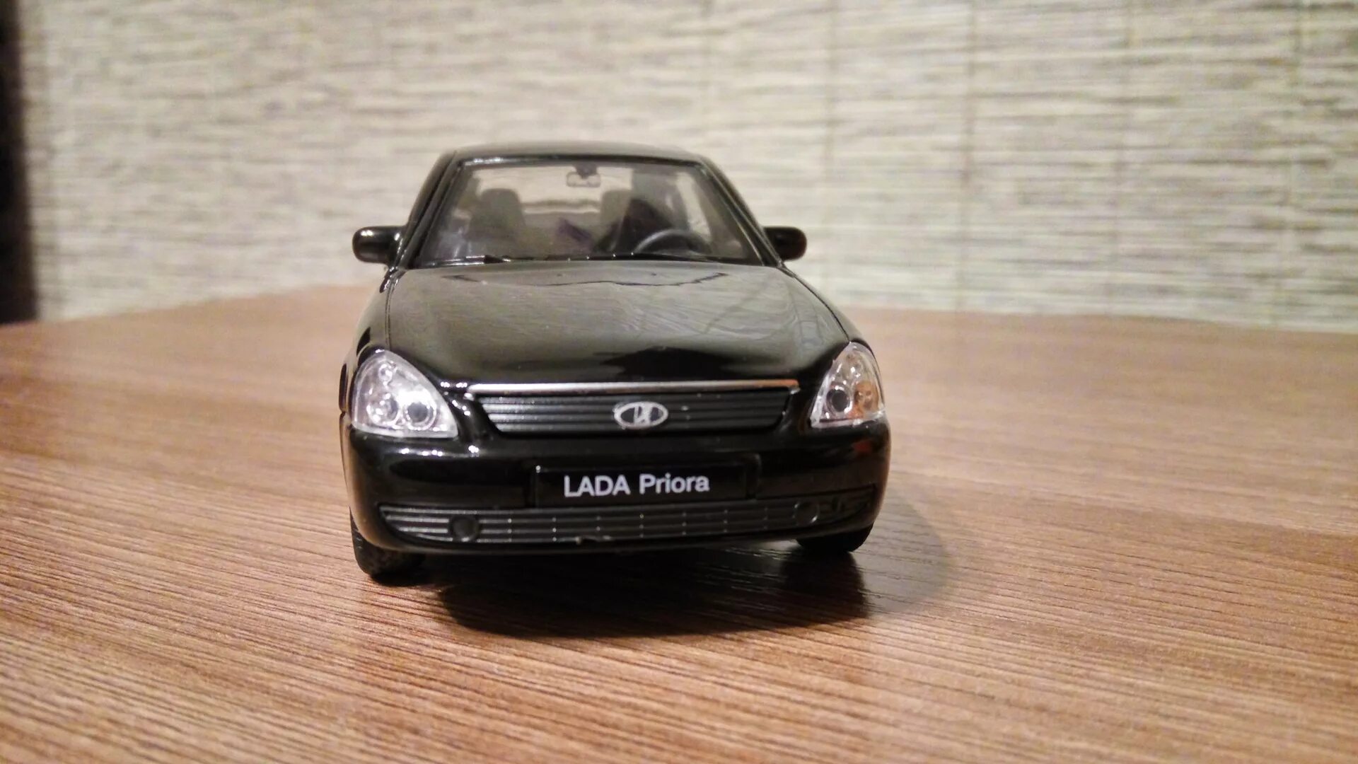 Где найти модель машины. Welly lada priora. модель лада приора седан. лада приора игрушка модель велли. lada priora 1:34 модель.