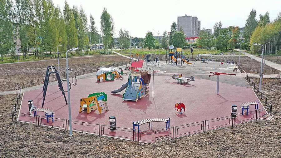 Новой площадке быть