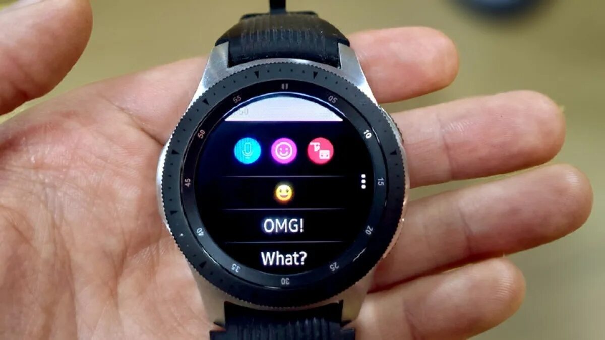 Часы Samsung Galaxy ватсаппа x2. Samsung watch 4 WHATSAPP. Зарядка для часов самсунг. WHATSAPP для часов Samsung Galaxy watch. Вацап на смарт часах