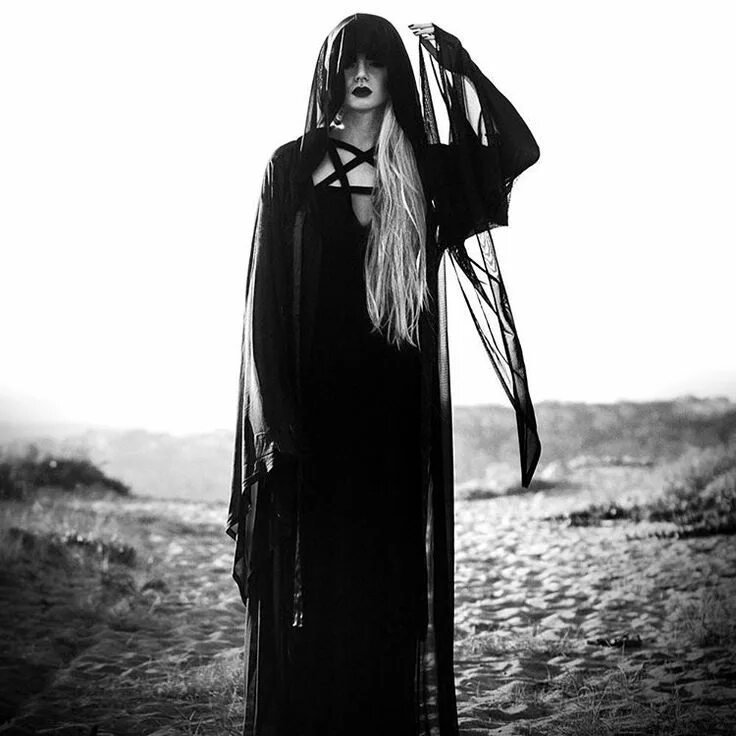 Панк-мода. Dead fashion. Dead fashion. Авы для фонкеров скелет. Стильный скелет.