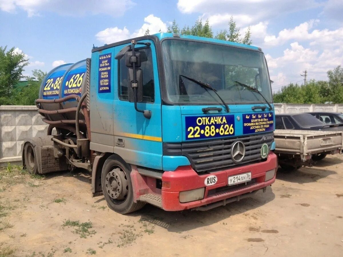 Маз 500 ассенизатор 10 кубов. Ассенизаторская машина. Маз 5337 ассенизатор 10 кубов. Ассенизатор камаз 12 м3. Ассенизаторские услуги в урюпинске.