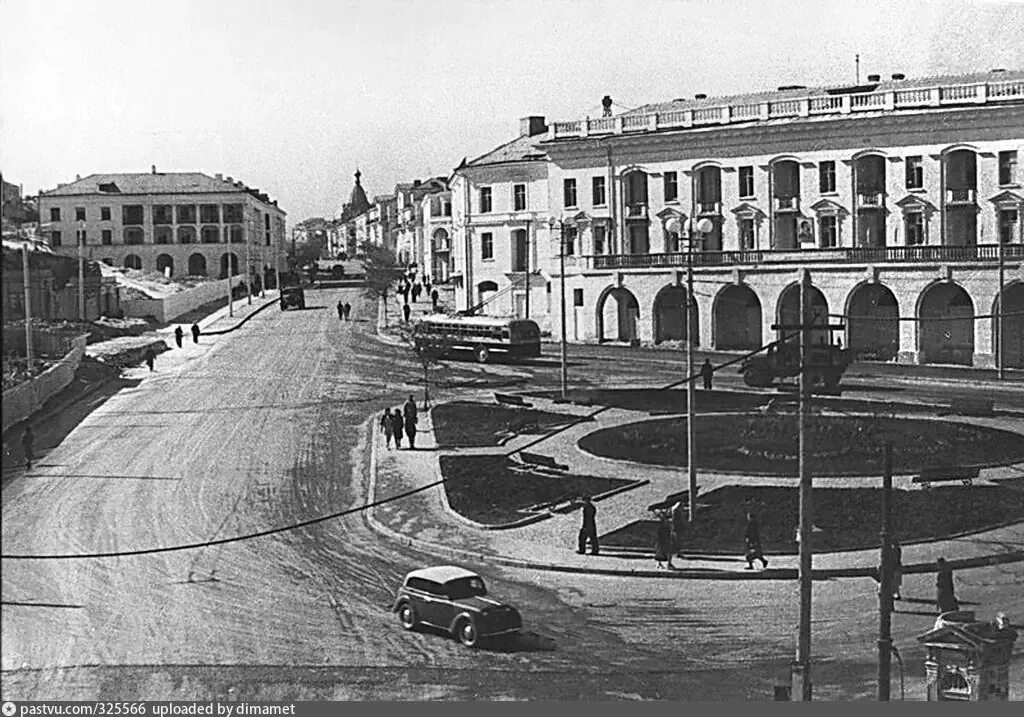 Площадь Лазарева. Пл Лазарева Севастополь. Сквер Лазарева Севастополь. Площадь Лазарева г. Севастополь. Истории улиц севастополя