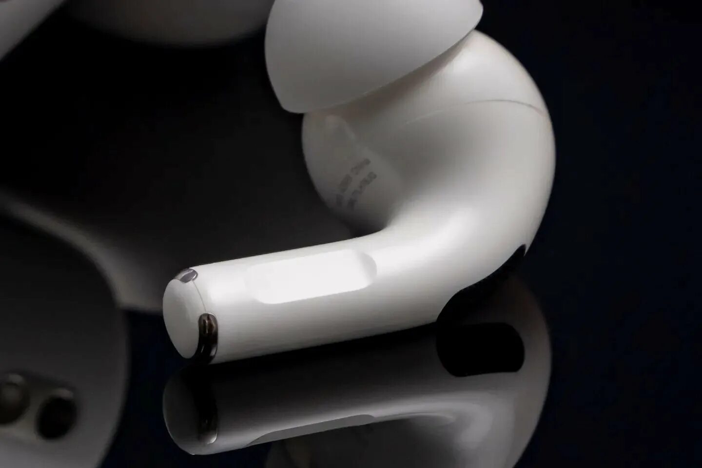 Эирподс 4 с шумоподавлением. Наушники xiaomi tws redmi airdots 2. Airpods pro 2. Airpods pro magsafe charging case. Apple airpods pro.