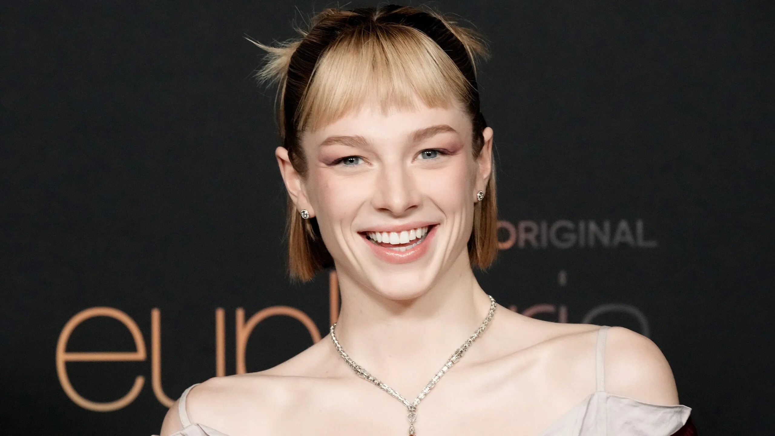 Hunter Schafer Just Revealed Her Biggest "Beauty Mistake" Teen Vogue
