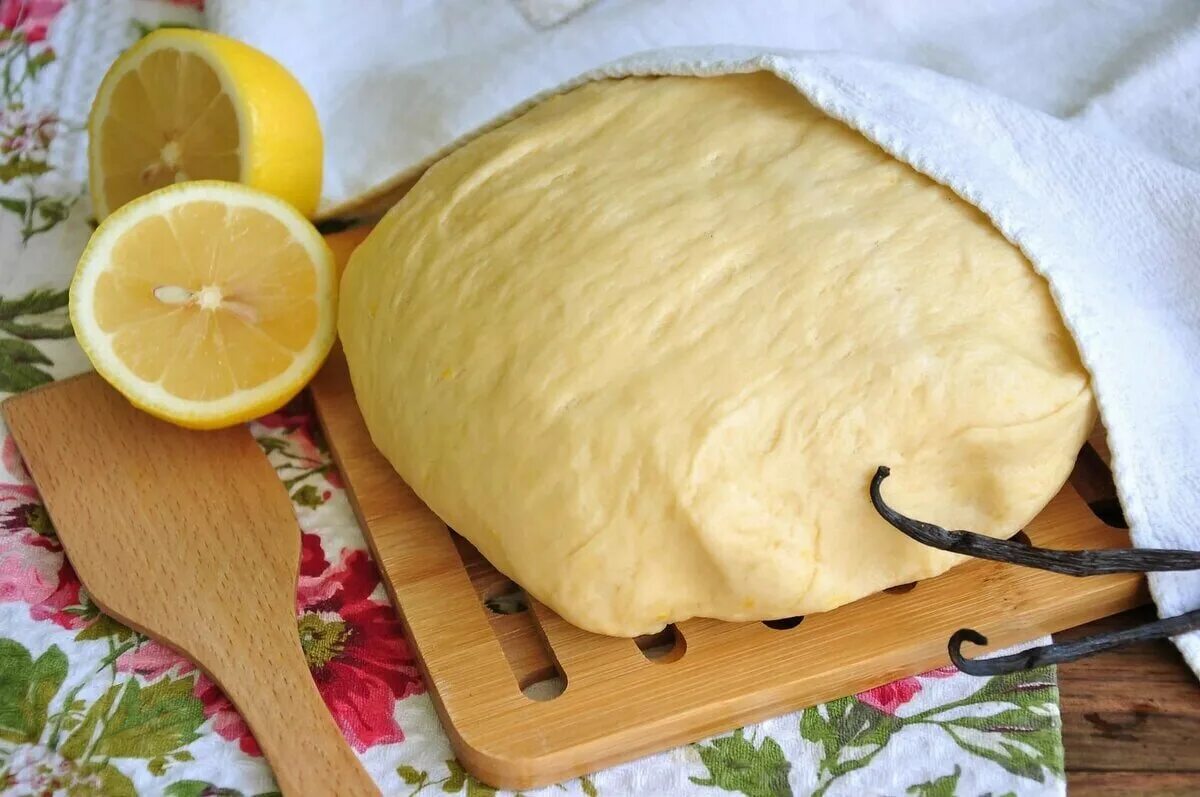 Бабушкин рецепт приготовления. Тесто. Сдобное бездрожжевое тесто для пирожков. Бездрожжевое тесто для пирога. Бездрожжевое сдобное тесто для пирогов.
