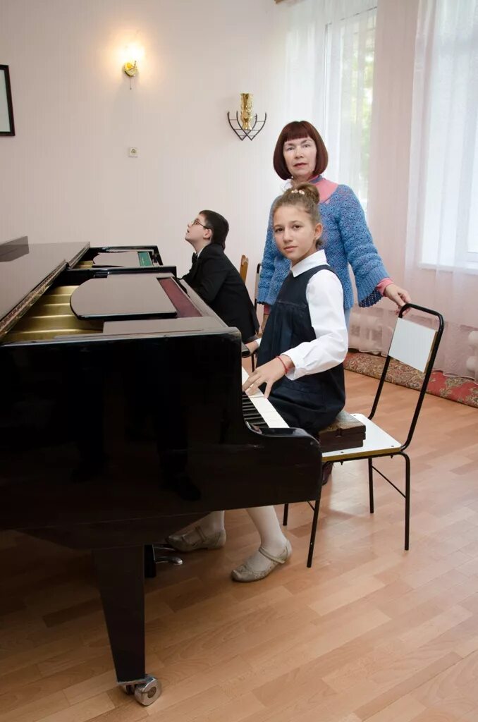 Дши 7 саранск. Дши имени шостаковича нижний новгород музыкальная школа. Дши шостаковича сергей сергеевич. Дши шостаковича. Дши шостаковича.