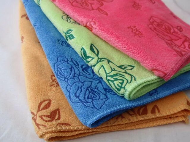 Кухонные тряпки. Двухслойная тряпочка из микрофибры 24*14 см 9046072. Тряпка из микрофибры для кухни. Салфетки для кухни из микрофибры. Кухонная тряпка микрофибра.