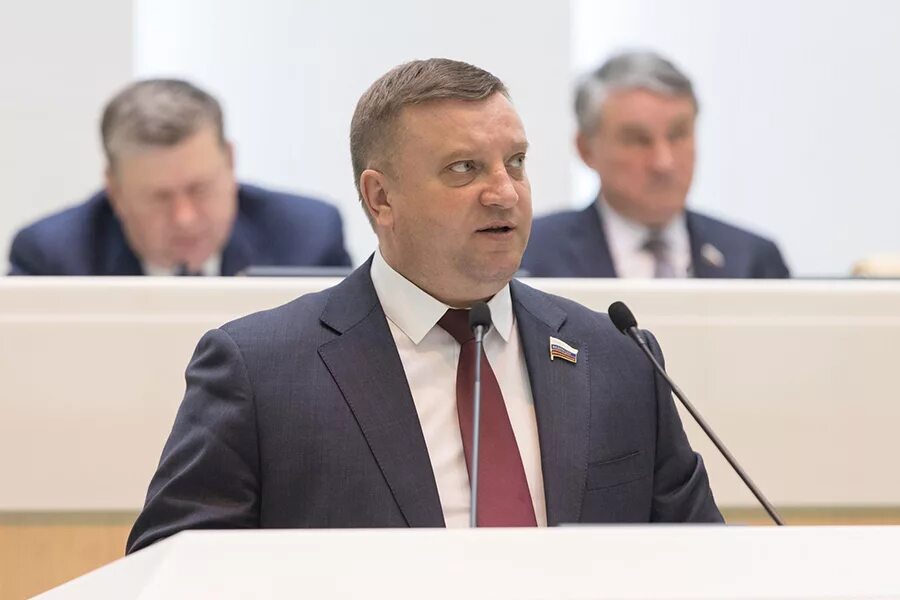 Кондратьев: США хотят столкнуть ИГ и Талибан - Парламентская газета