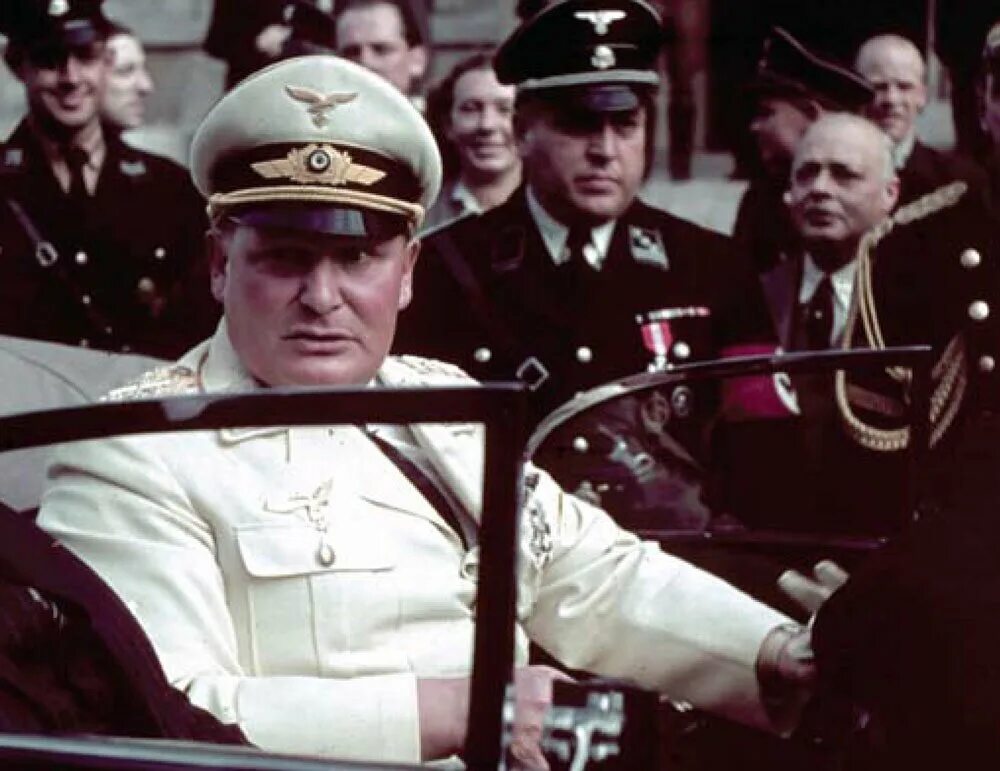 Братья геринги. Геринг 1945.