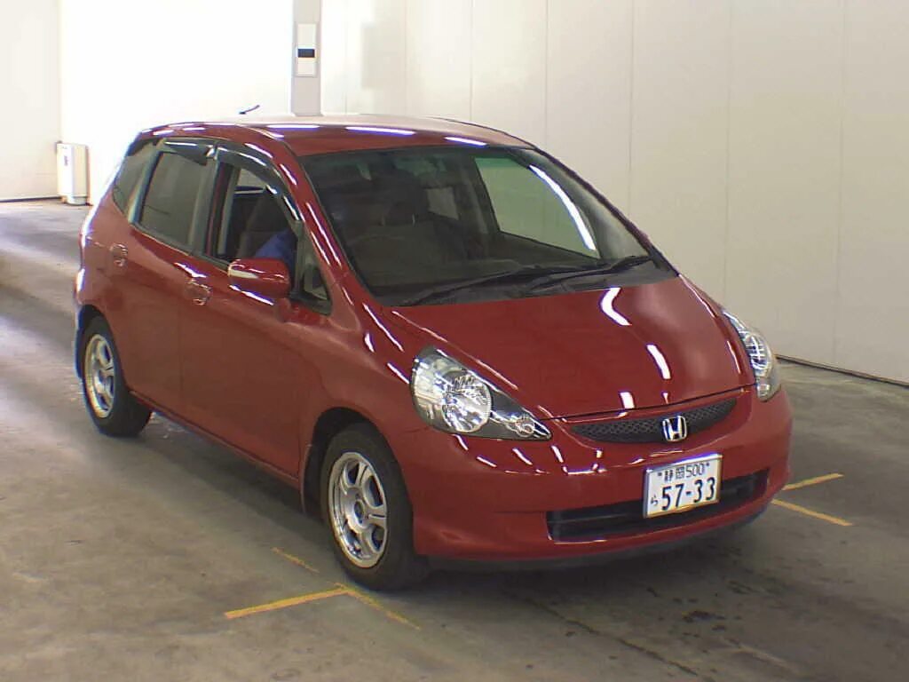 Продажа автомобилей хонда фит. Honda Fit 2000. Хонда фит 2005. Хонда фит 2005г. Хонда Fit 2005.