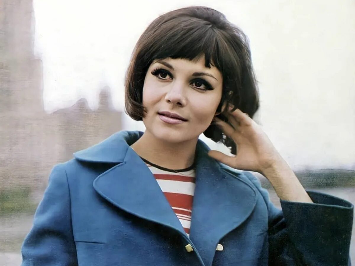 Актриса влюблен. Актриса влюблен