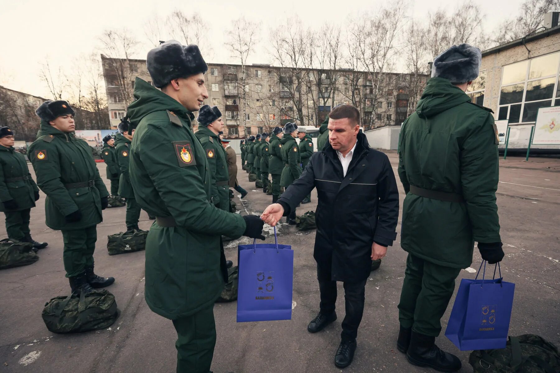 Сайт комиссариата московской области. Сборный пункт военного комиссариата Московской области. Балашиха сборный пункт. Воинская часть ЦСКА. Спорт рота.