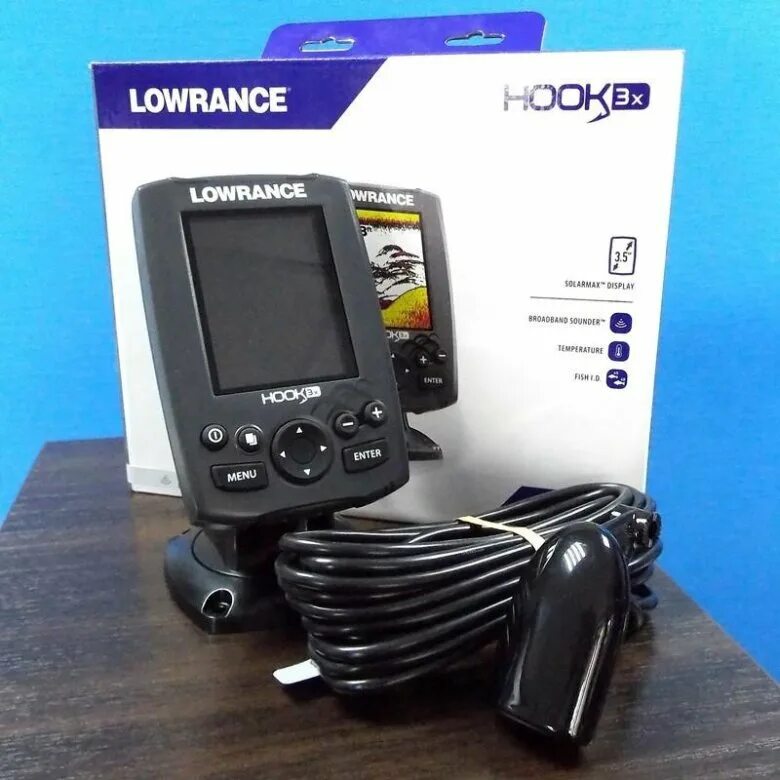 Lowrance Hook 3x. Эхолот Hook 3x на квок. Расположение эхолотов на консоли. Эхолот для рыбалки на авито. Авито эхолот б у