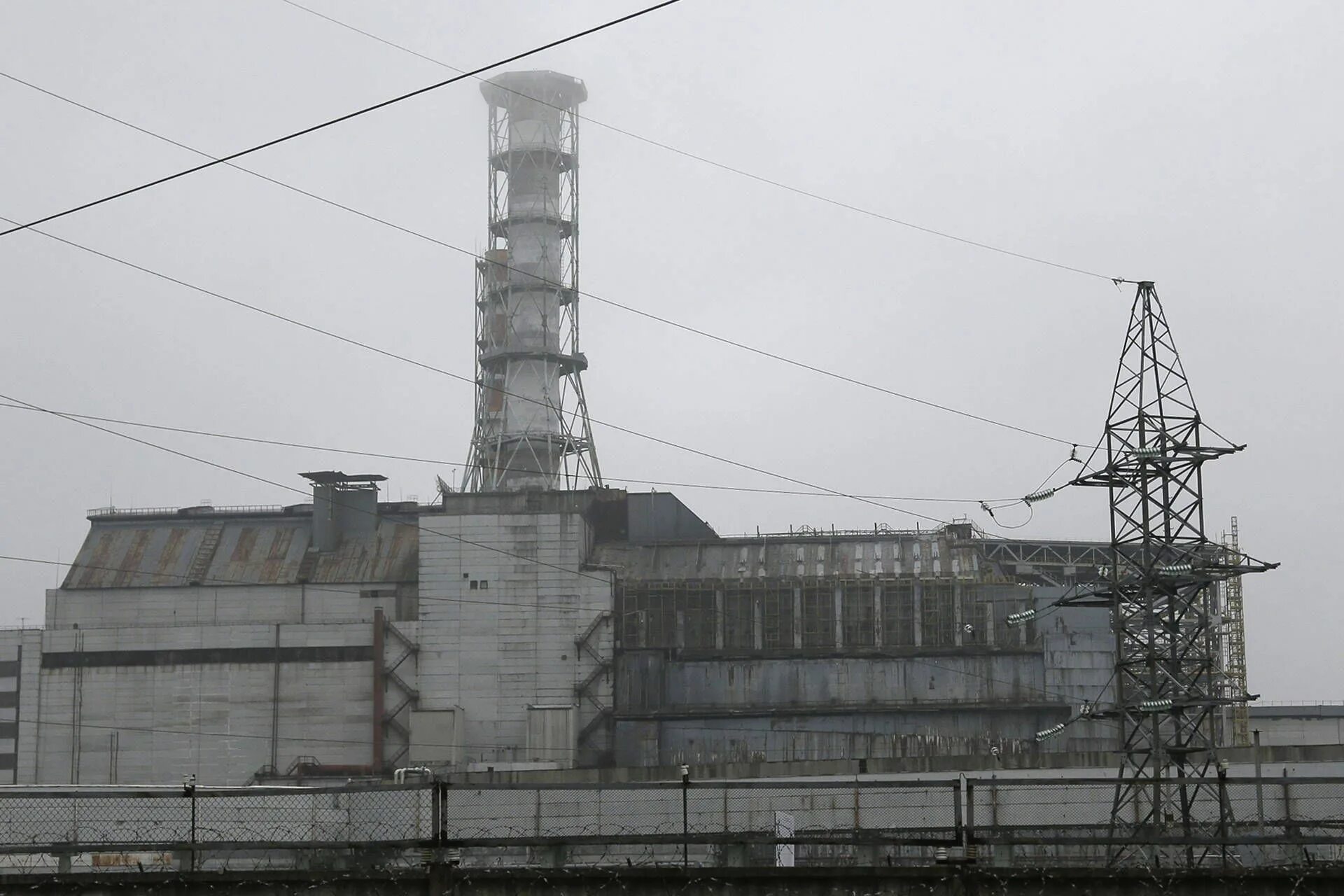 Труба чернобыльской аэс. Boneco air-o-swiss 7136. Boneco u650. Увлажнитель air-o-swiss u650. Чаэс 1978.