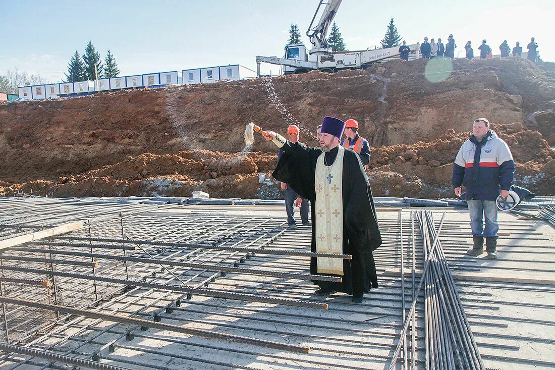 Исток им шокина. Фрязино дк исток большой зал. Нпо исток фрязино. Группа компаний исток-аудио. Фрязино исток новости.