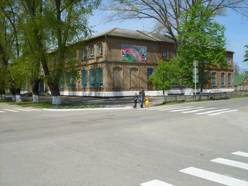 мбоу сош 1 приморско-ахтарск. 1 школа приморско-ахтарск. приморско ахтарск школа. школа 22 приморско ахтарск здание. 22 школа приморско-ахтарск.