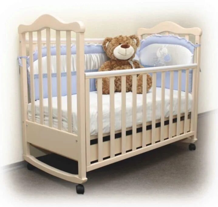 Кроватка левушка. Кровать юлиана красная звезда. Кроватка baby crib 2014. Кроватка 7 в 1 трансформер с маятником. Кровать детская скв-9.