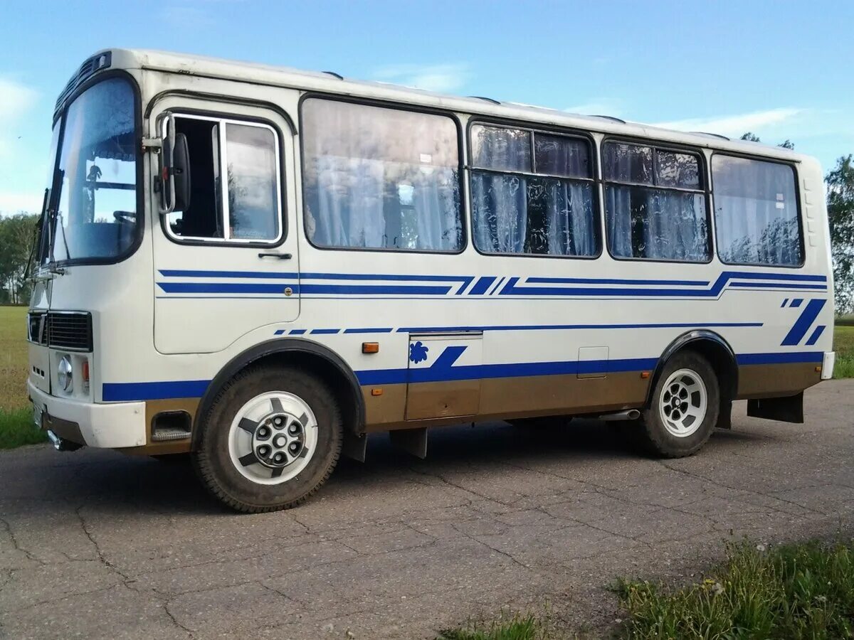 ПАЗ 3205. ПАЗ 3205 2001. ПАЗ бензин ГАЗ 3205. ПАЗ-3205 на газе.