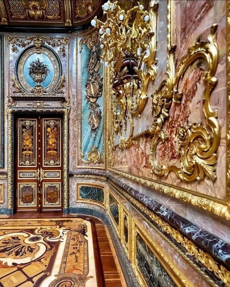 Большая морская 52 особняк половцева. Дом архитектора половцева санкт-петербург. Дом архитектора особняк половцева. Дубовый зал в особняке половцова. Архитектор особняк.