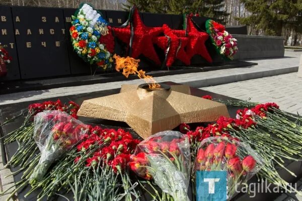 Захоронения нижний тагил рогожино. Аллея славы нижний тагил рогожино. мемориал рогожино нижний тагил. кладбище рогожино нижний тагил. мемориал цаги.