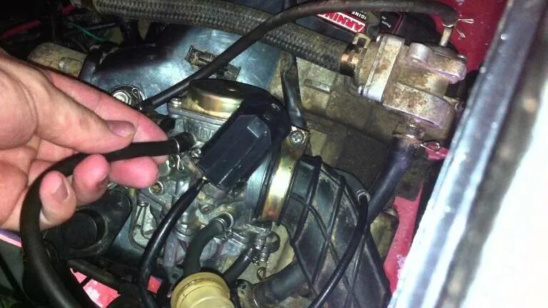 Генератор после простоя не заводится. Уход за авто в сырую погоду. Электростанция huter ht950a. Акб заряжен а стартер еле крутит. Как завести генератор рg 87.